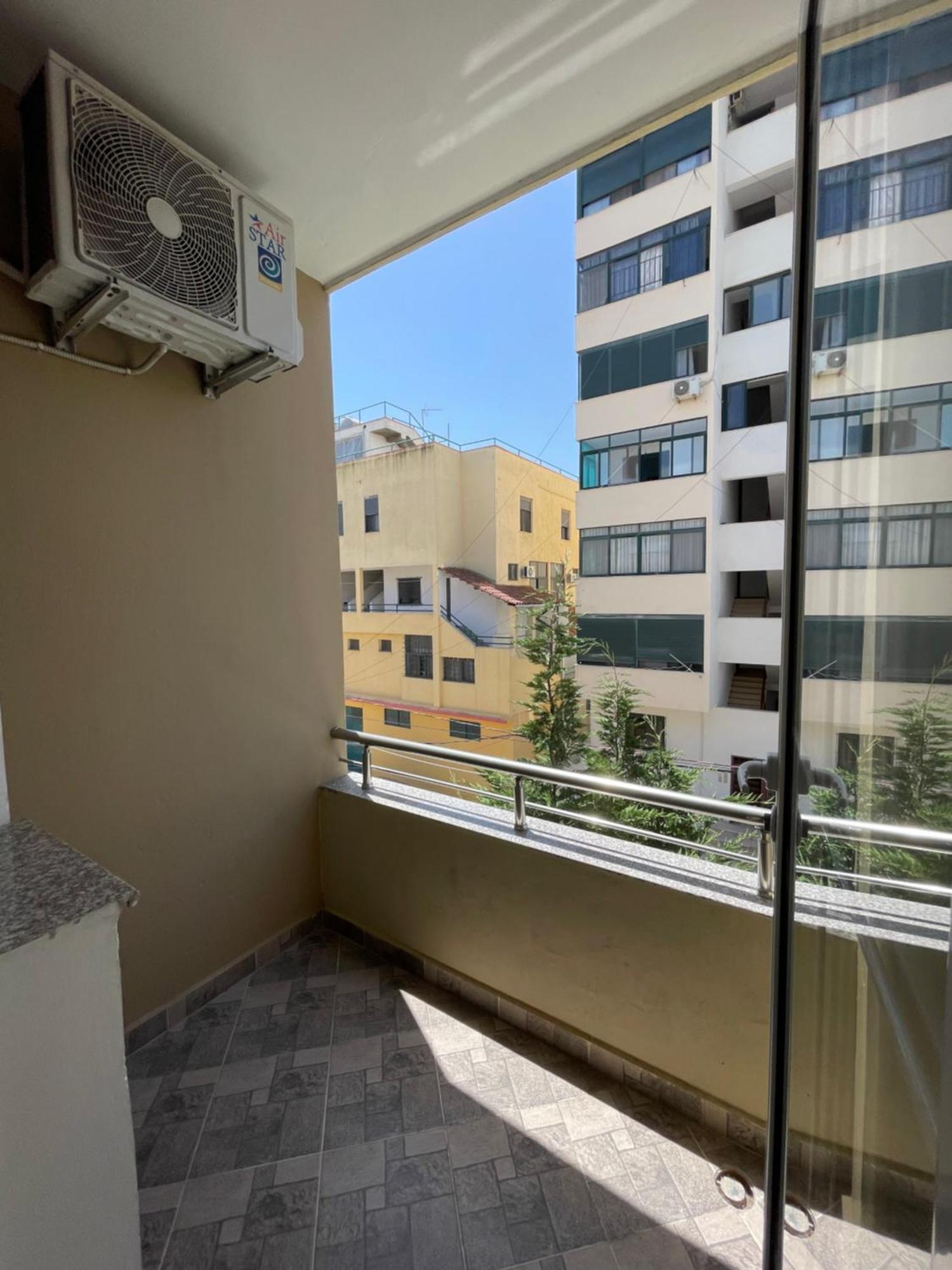 Vila Vladi Durrës Esterno foto